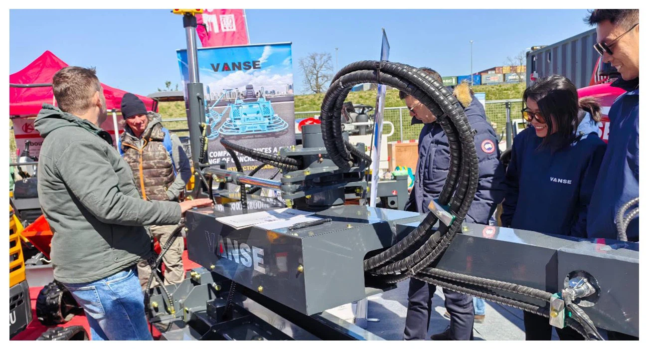 During the exhibition During the exhibition